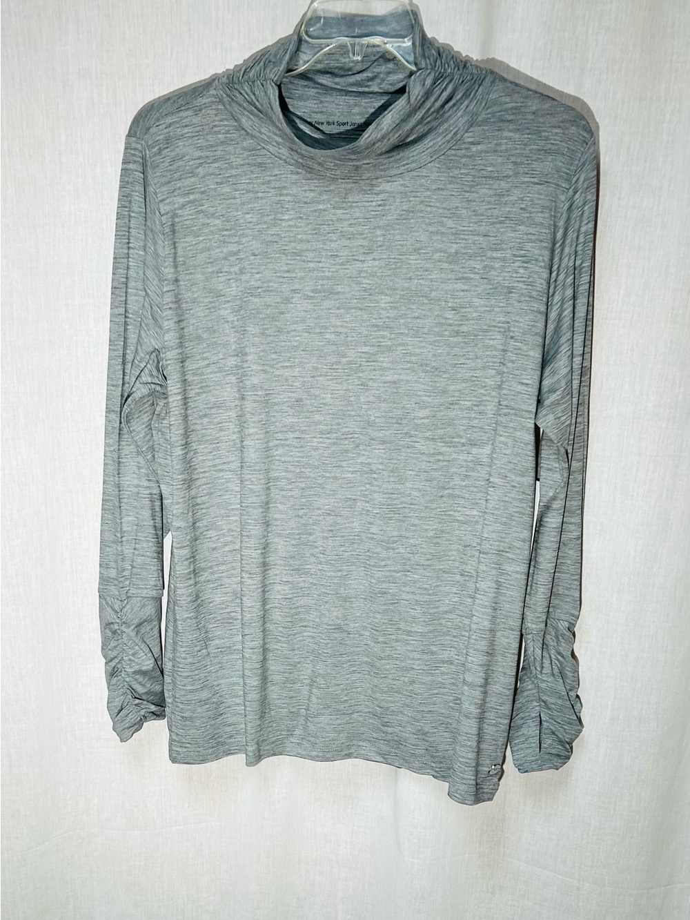 Long sleeve jones NY sport T-shirt size 2X Heather gray ruched